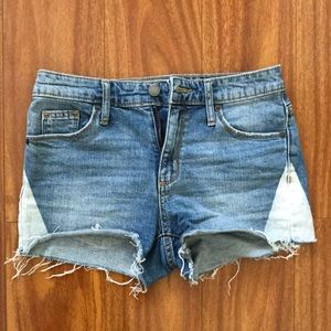 Universal Thread jean shorts size 25